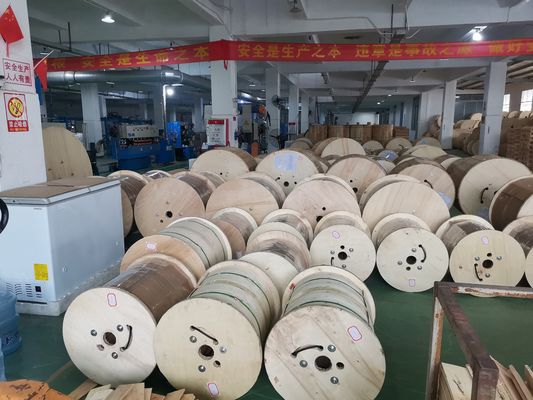 Todos os ADSS aéreos dielétricos cabografam 24 fibras ótica Adss de 48 72 96 144 núcleos