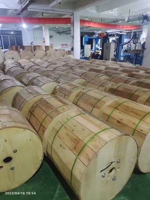 ADSS 12 24 cabos de fibra ótica exteriores de 48 fios do período 100m 200m Armid do núcleo