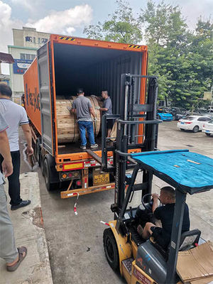 ADSS autossustentável totalmente dielétrico, de comprimento de 250 m, com 24 núcleos, 48 núcleos e 96 núcleos, com cabo de fibra óptica