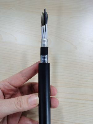 Um único modo G652d de 196 núcleos enterrou a bainha subterrânea do dobro do cabo de fibra ótica